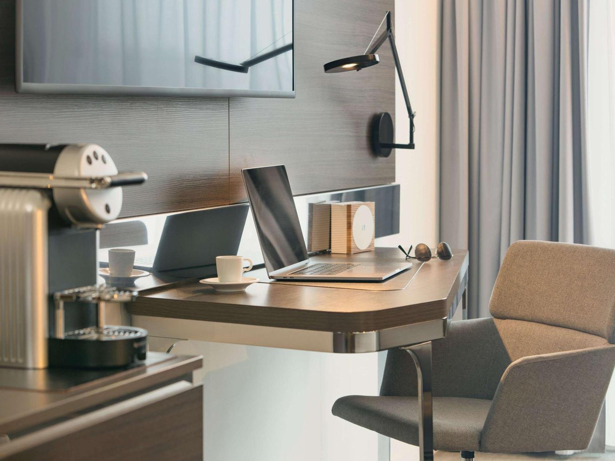 Novotel Paris Coeur D'Orly Airport Dış mekan fotoğraf